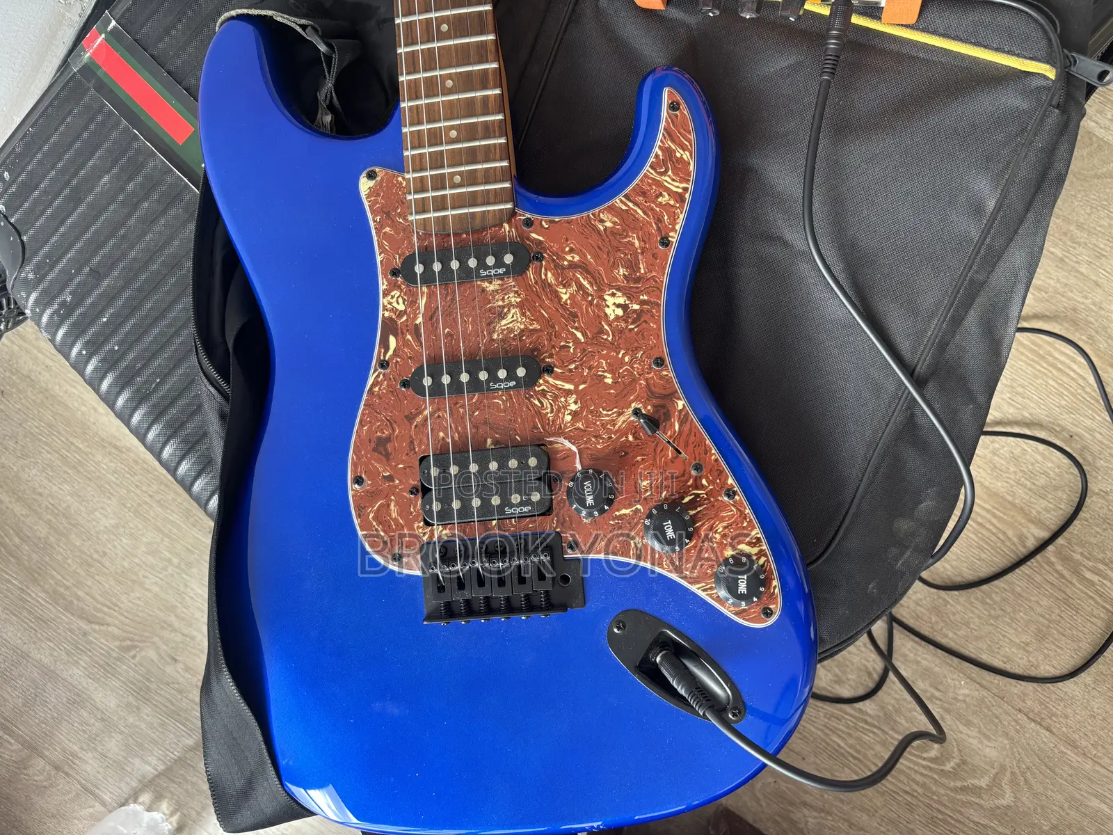 Sqoe Sest230 Electric Guitar and Orange Crush Mini Amp