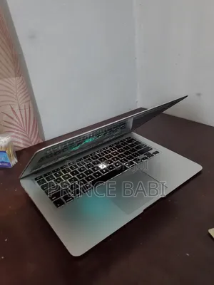 Laptop Apple MacBook Air 2015 8GB Intel Core 5 SSD 128GB