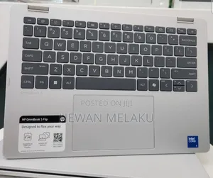 New Laptop HP OmniBook 5 Flip 14-fp0023dx 8GB Intel Core 5 SSD 512GB