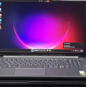 New Laptop Lenovo LOQ 15ARP9 12GB Intel Core i5 SSD 512GB