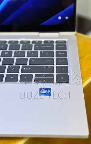 New Laptop HP EliteBook 1040 G8 16GB Intel Core i7 SSD 512GB