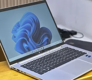 New Laptop HP EliteBook 840 G10 16GB Intel Core i7 SSD 512GB