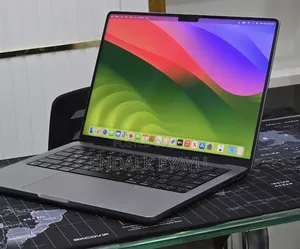 New Laptop Apple MacBook Pro 2023 M3 Pro 8GB Apple M3 Pro SSD 512GB