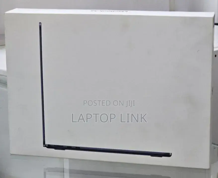 New Laptop Apple MacBook Air 2026 M5 16GB Apple M5 SSD 512GB