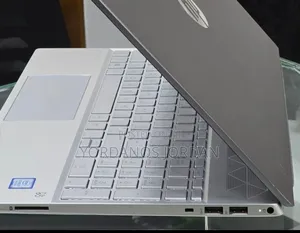 New Laptop HP Pavilion 14 8GB Intel Core i5 SSHD (Hybrid) 1.5T