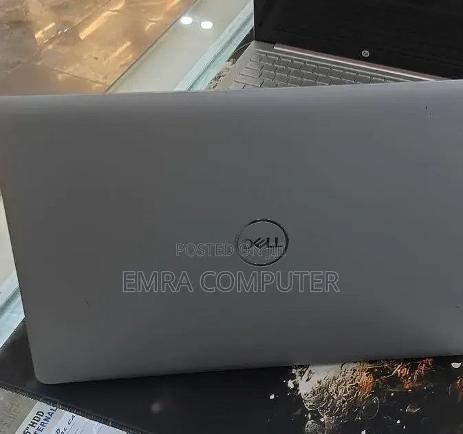 New Laptop Dell Latitude 5540 16GB Intel Core i7 SSD 512GB