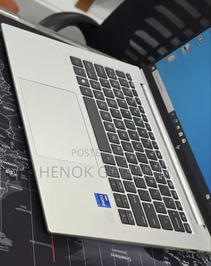 New Laptop HP EliteBook 840 G9 16GB Intel Core i7 SSD 512GB