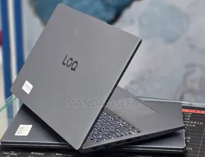 New Laptop Lenovo LOQ 15IRH8 12GB Intel Core i5 SSD 512GB