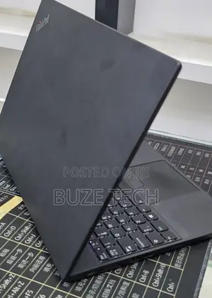New Laptop Lenovo ThinkPad T490s 16GB Intel Core i5 SSD 256GB