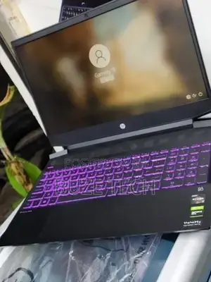 New HP Pavilion Gaming Laptop 15-dk2xxx 16GB AMD Ryzen 7 SSD 512GB