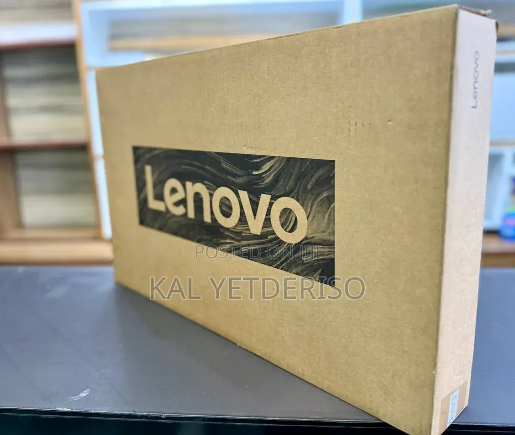 New Laptop Lenovo 12GB Intel Core i5 SSD 512GB
