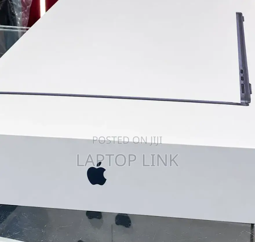 New Laptop Apple MacBook Air 2026 M5 16GB Apple M5 SSD 512GB