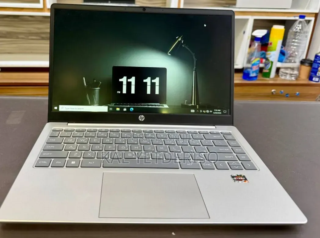 New Laptop HP Stream Notebook 8GB Intel Core i5 SSD 512GB
