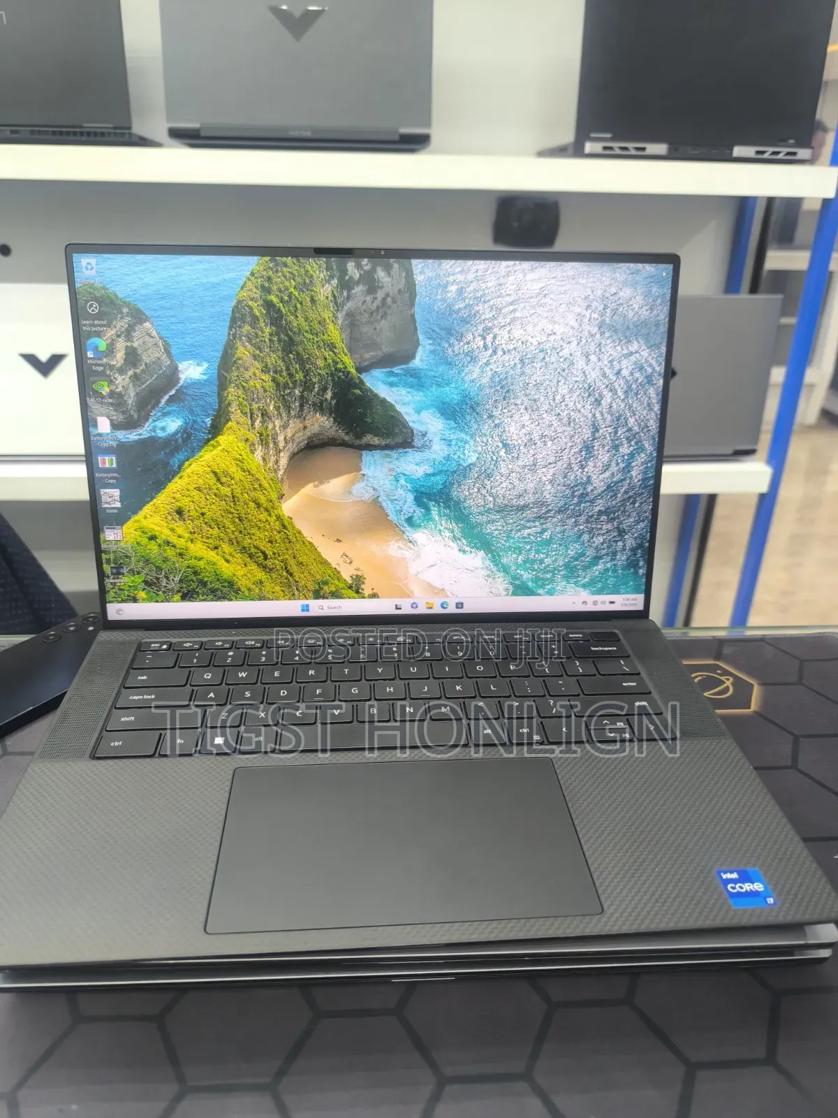 New Laptop Dell Precision 5570 16GB Intel Core i7 SSD 512GB