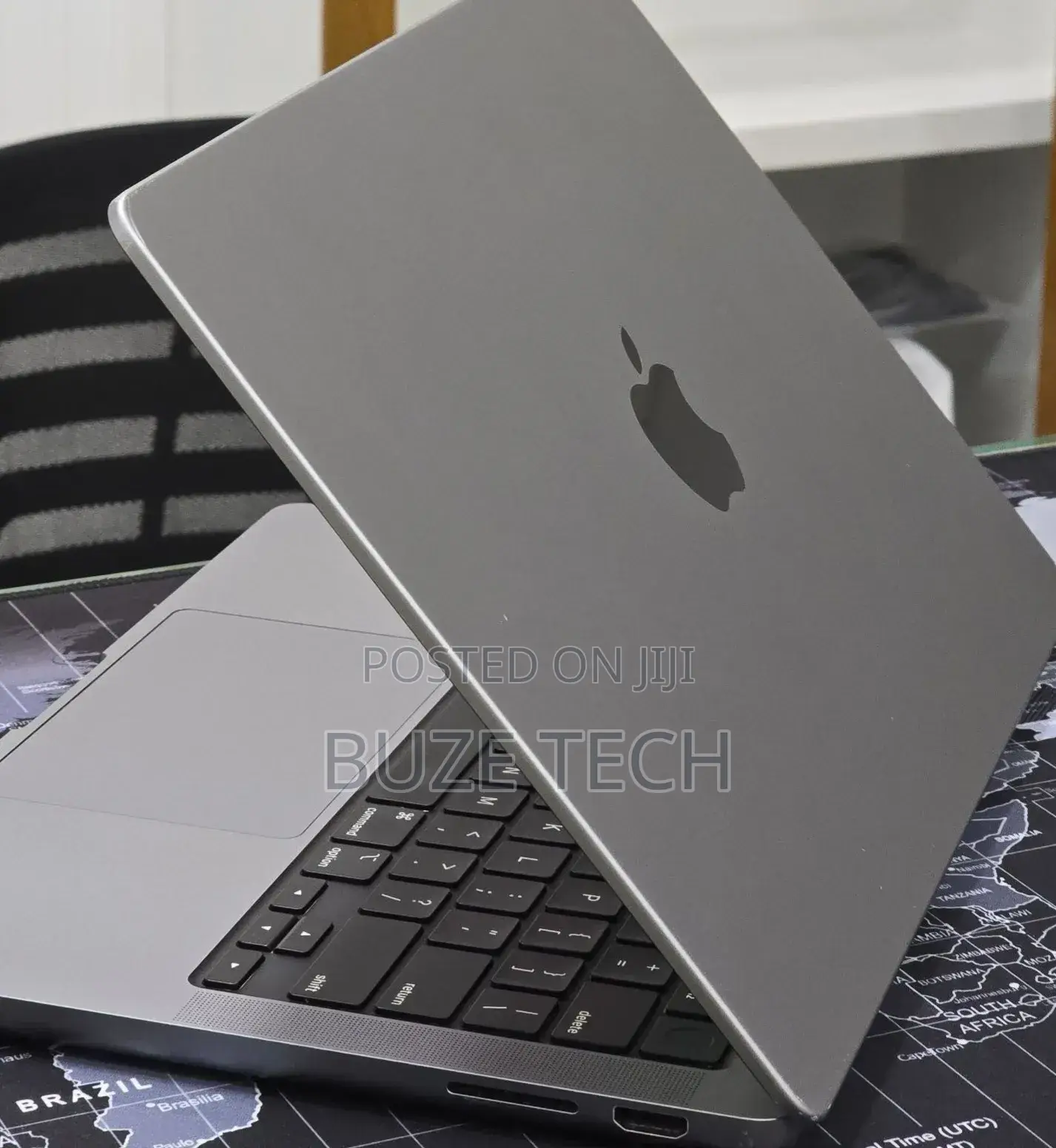 New Laptop Apple MacBook Pro 2023 M3 8GB Apple M3 Pro SSD 512GB