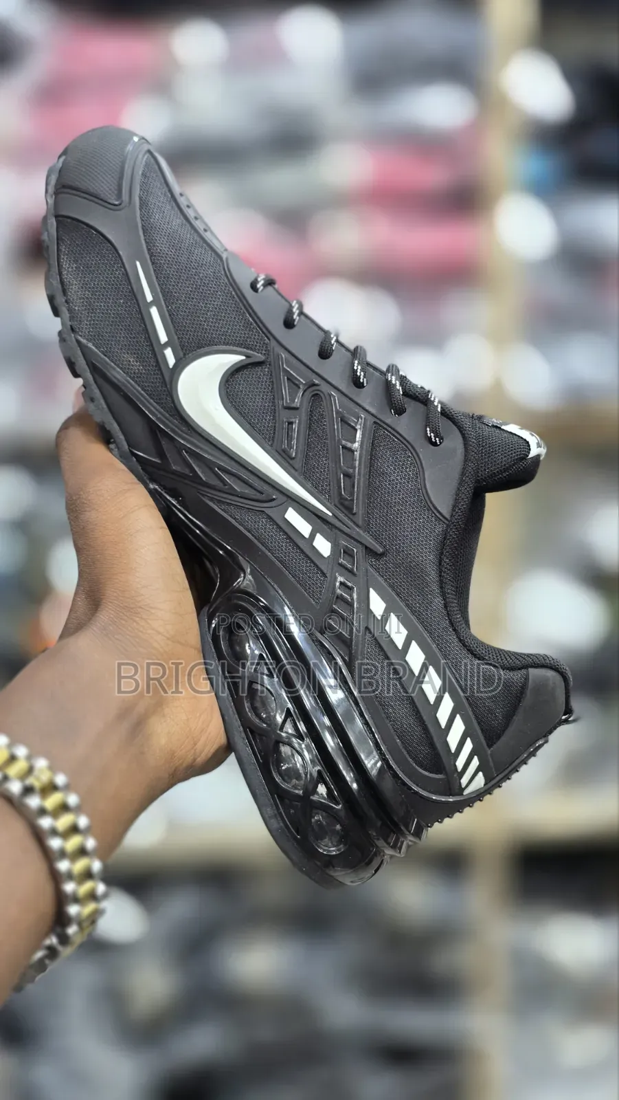 Nie Airmax Initial