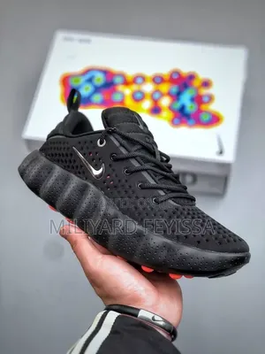 Nike Mind 002