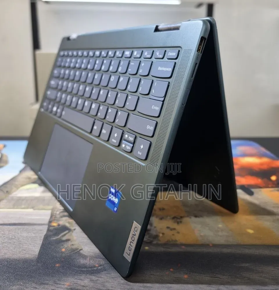 New Laptop Lenovo ThinkPad Yoga 16GB Intel Core i7 SSD 512GB