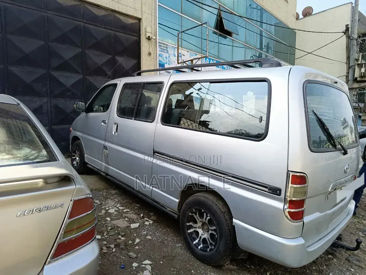 Toyota HiAce 2003 Silver