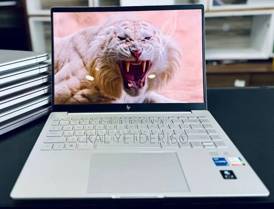 New Laptop HP Pavilion 14 16GB Intel Core i5 SSD 1T