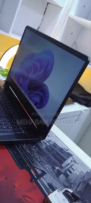 New Laptop Asus TUF Gaming A16 16GB Intel Core i7 SSD 512GB