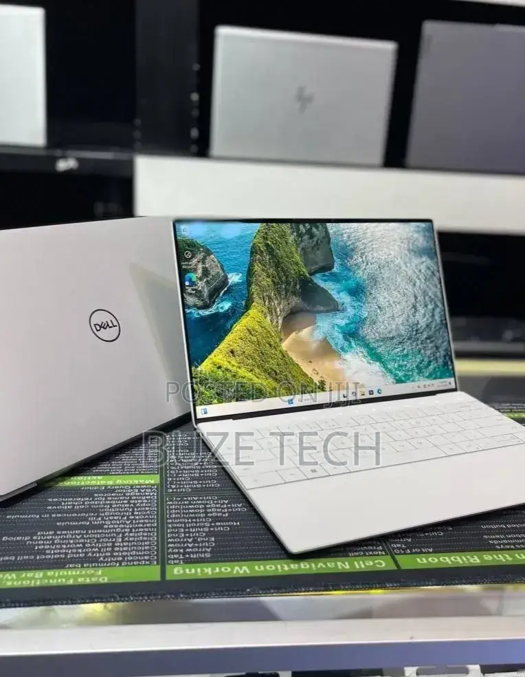 New Laptop Dell XPS 13 32GB Intel Core i7 SSD 512GB