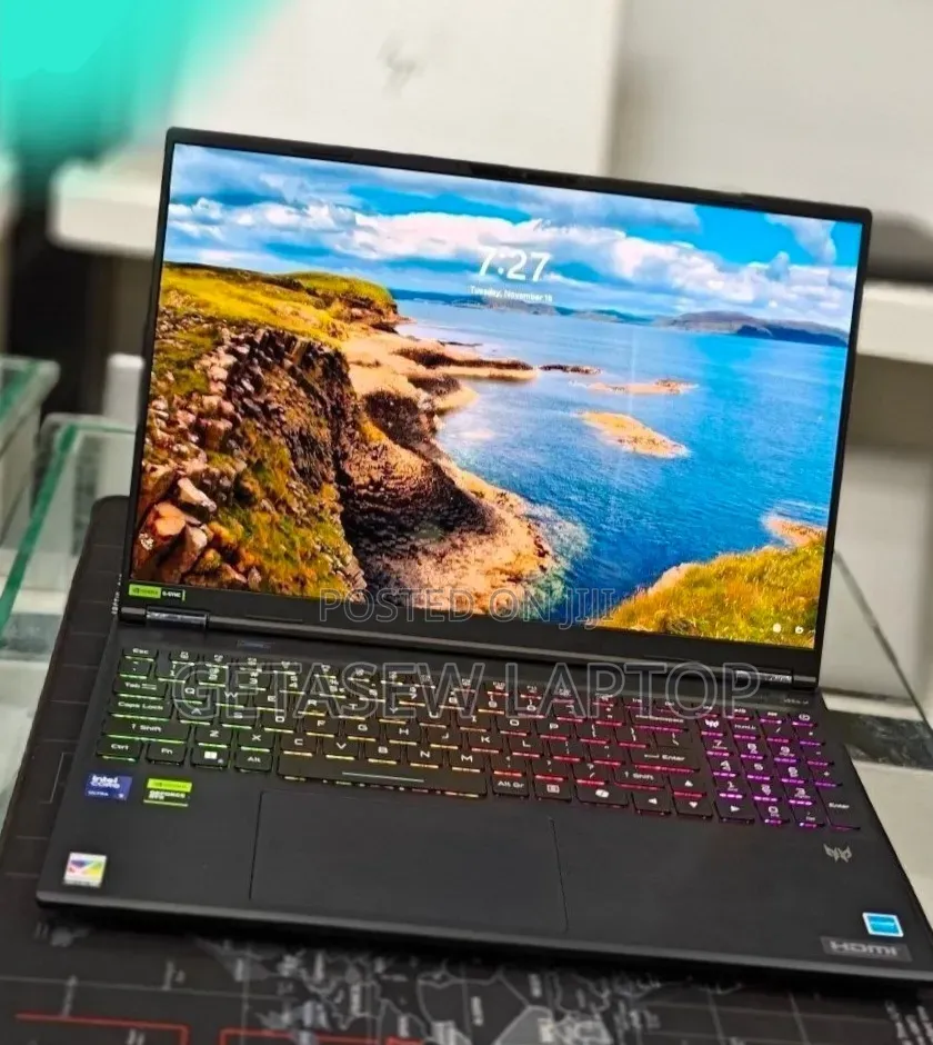New Laptop Acer Predator Helios Neo 16 16GB Intel Core Ultra 9 SSD 1T