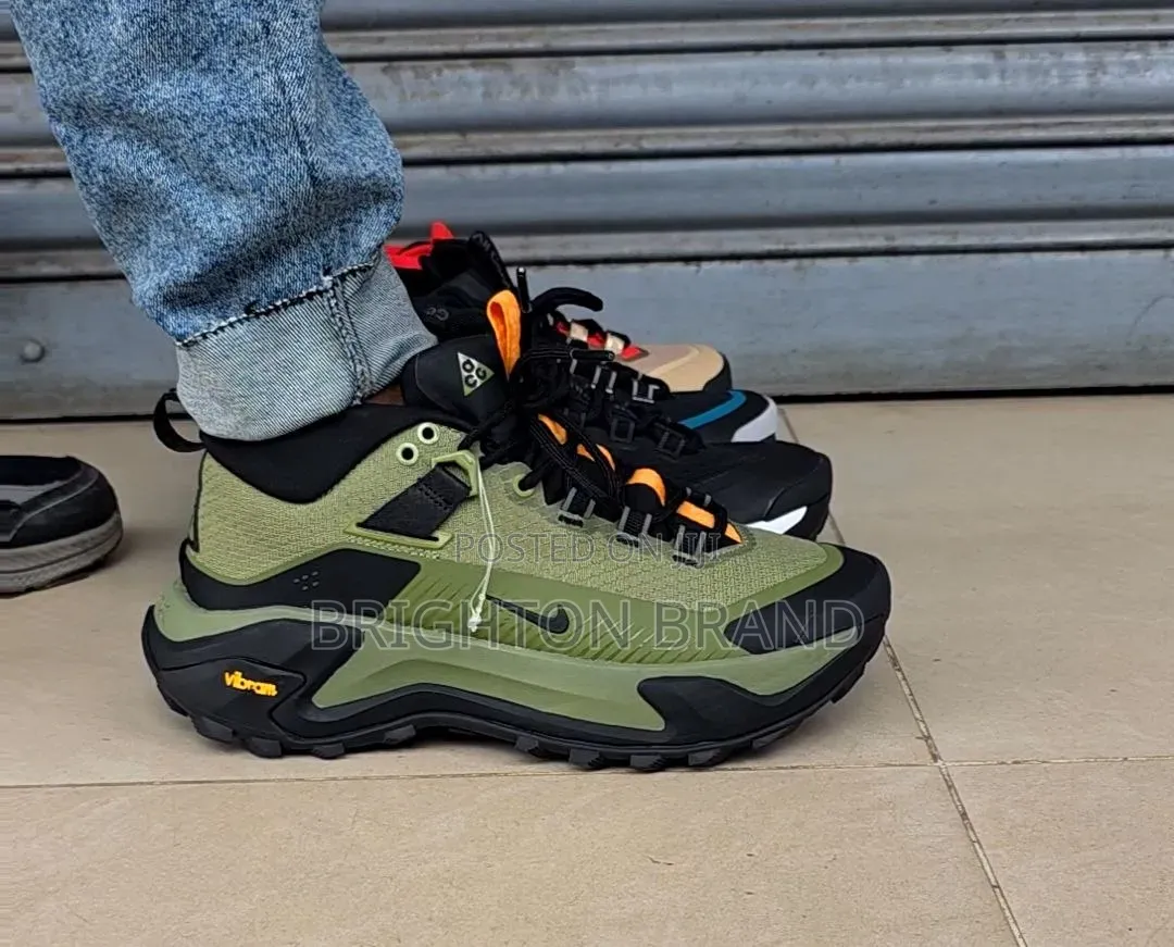 Nike Acg Boots Dark Green