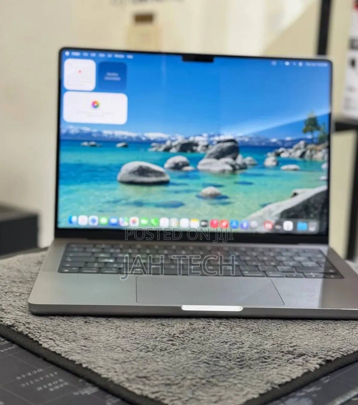 New Laptop Apple MacBook Pro 2021 M1 16GB Apple M1 Pro SSD 512GB