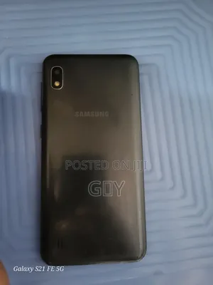 New Samsung A10 32 GB Black