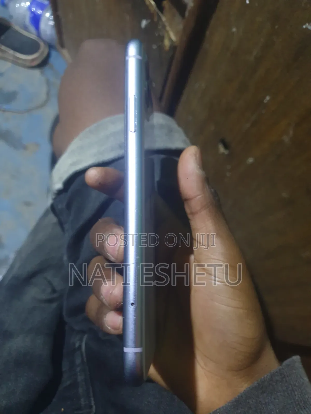 Apple iPhone 11 64 GB Gray