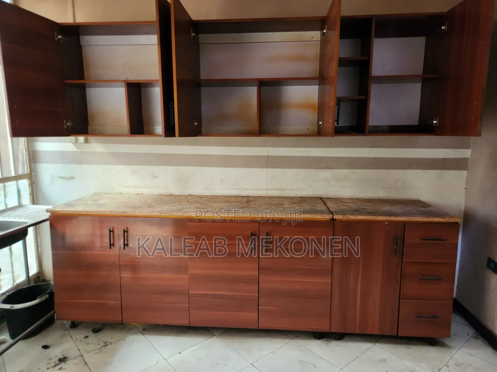 Kitchen Cabinet