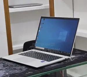 New Laptop HP EliteBook 840 G9 16GB Intel Core i7 SSD 512GB