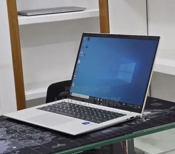 New Laptop HP EliteBook 840 G9 16GB Intel Core i7 SSD 512GB