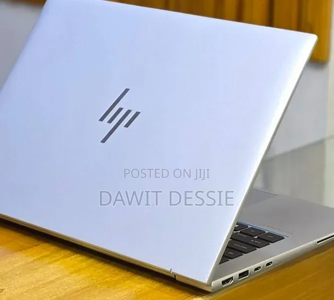 New Laptop HP EliteBook 840 G10 16GB Intel Core i7 SSD 512GB