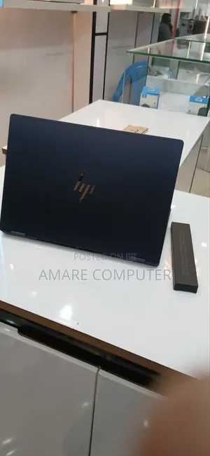New Laptop HP OmniBook X Flip 14" 16GB Intel Core Ultra 7 SSD 1T