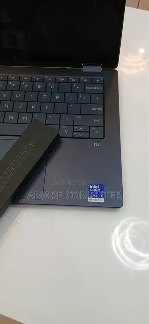 New Laptop HP OmniBook X Flip 14" 16GB Intel Core Ultra 7 SSD 1T