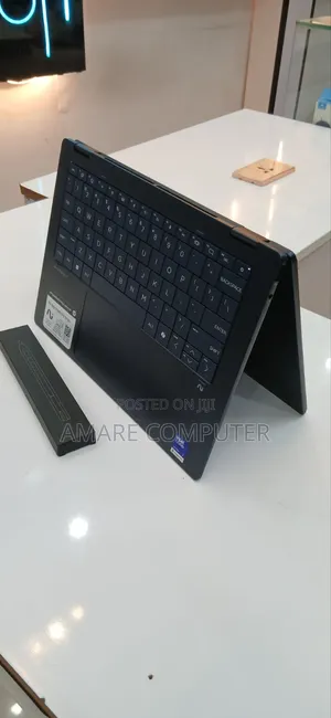 New Laptop HP OmniBook X Flip 14" 16GB Intel Core Ultra 7 SSD 1T