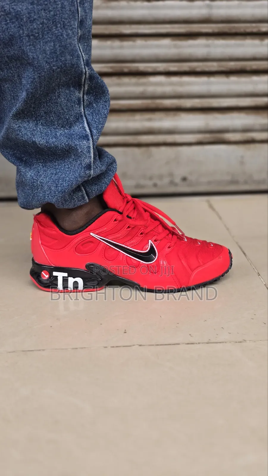 Nike Tn Red