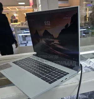 New Laptop Dell G15 5510 16GB Intel Core i7 SSD 512GB