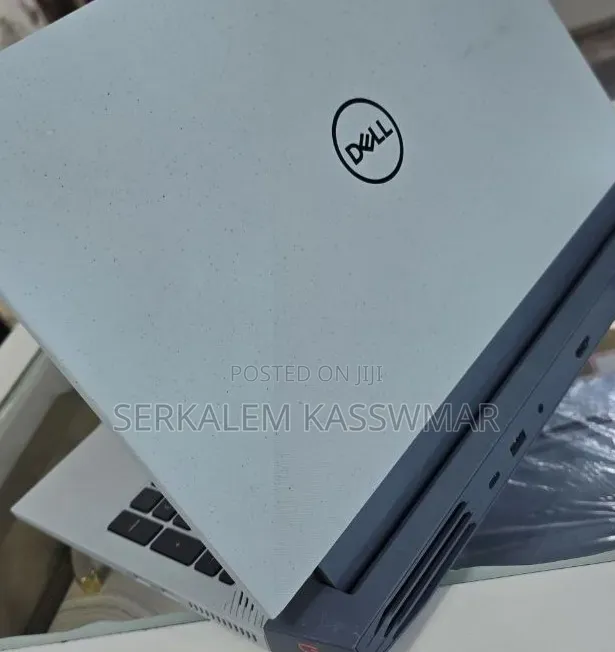 New Laptop Dell G15 5510 16GB Intel Core i7 SSD 512GB