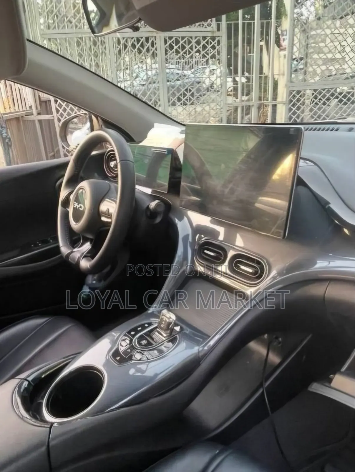 BYD E2 43 kWh 94 hp FWD 2024 Ivory