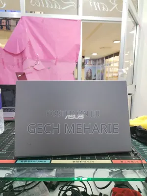 New Laptop Asus VivoBook 15 X505BA 8GB Intel Core i3 SSD 256GB