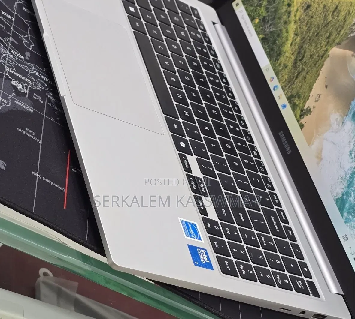 New Laptop Samsung Galaxy Book4 16GB Intel Core i7 SSD 512GB