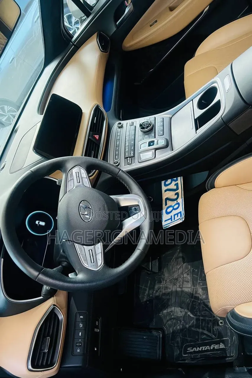 New Hyundai Santa Fe Plug-In Hybrid 2023 Gray