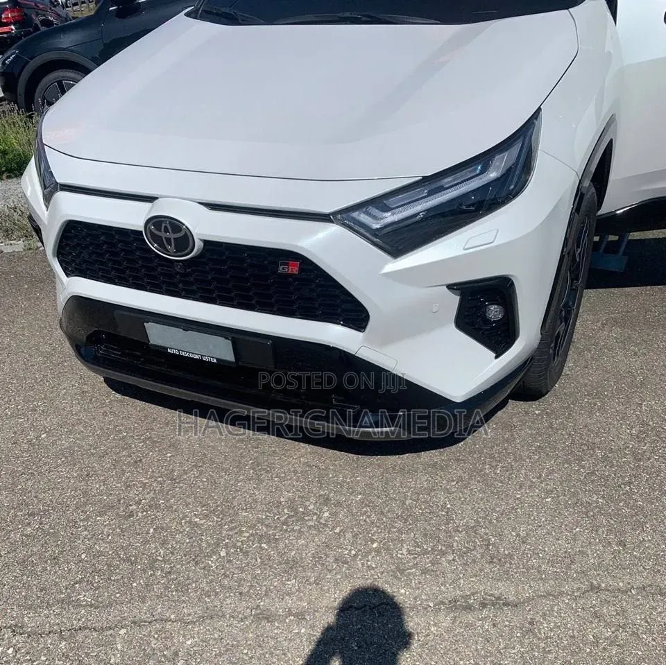 New Toyota RAV4 2025 White