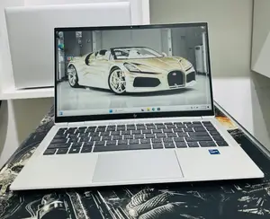 New Laptop HP EliteBook 1040 G8 16GB Intel Core i7 SSD 512GB