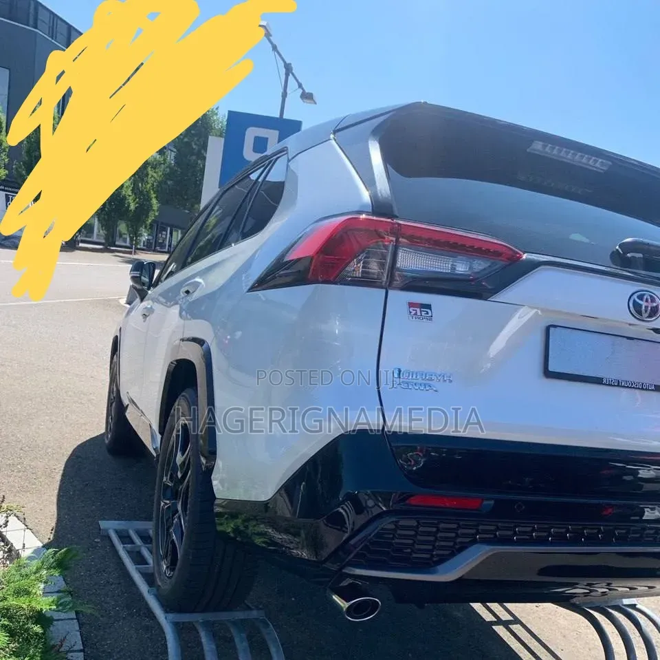 New Toyota RAV4 2025 White