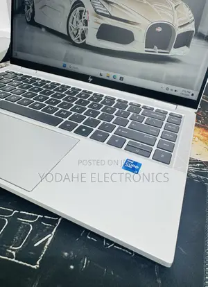 New Laptop HP EliteBook 1040 G8 16GB Intel Core i7 SSD 512GB