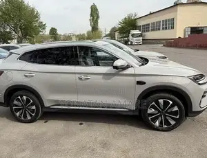 New BYD Song Plus 2025 White